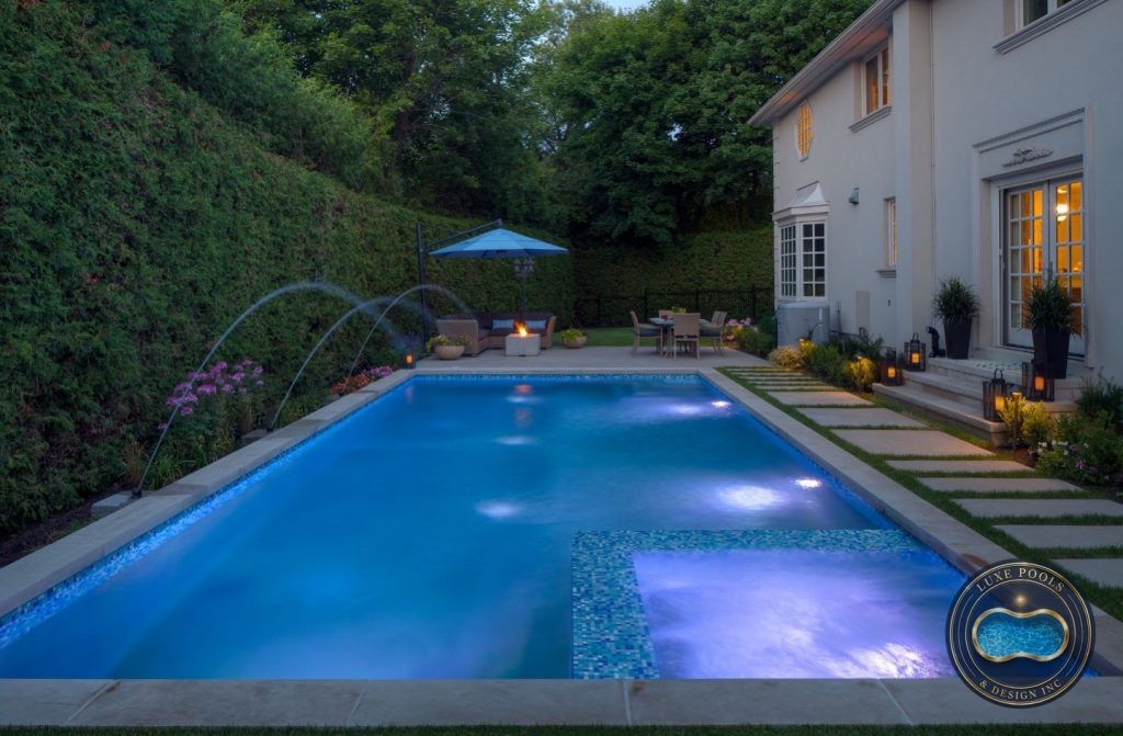 Custom vinyl pool project by Luxe Pools & Design Inc