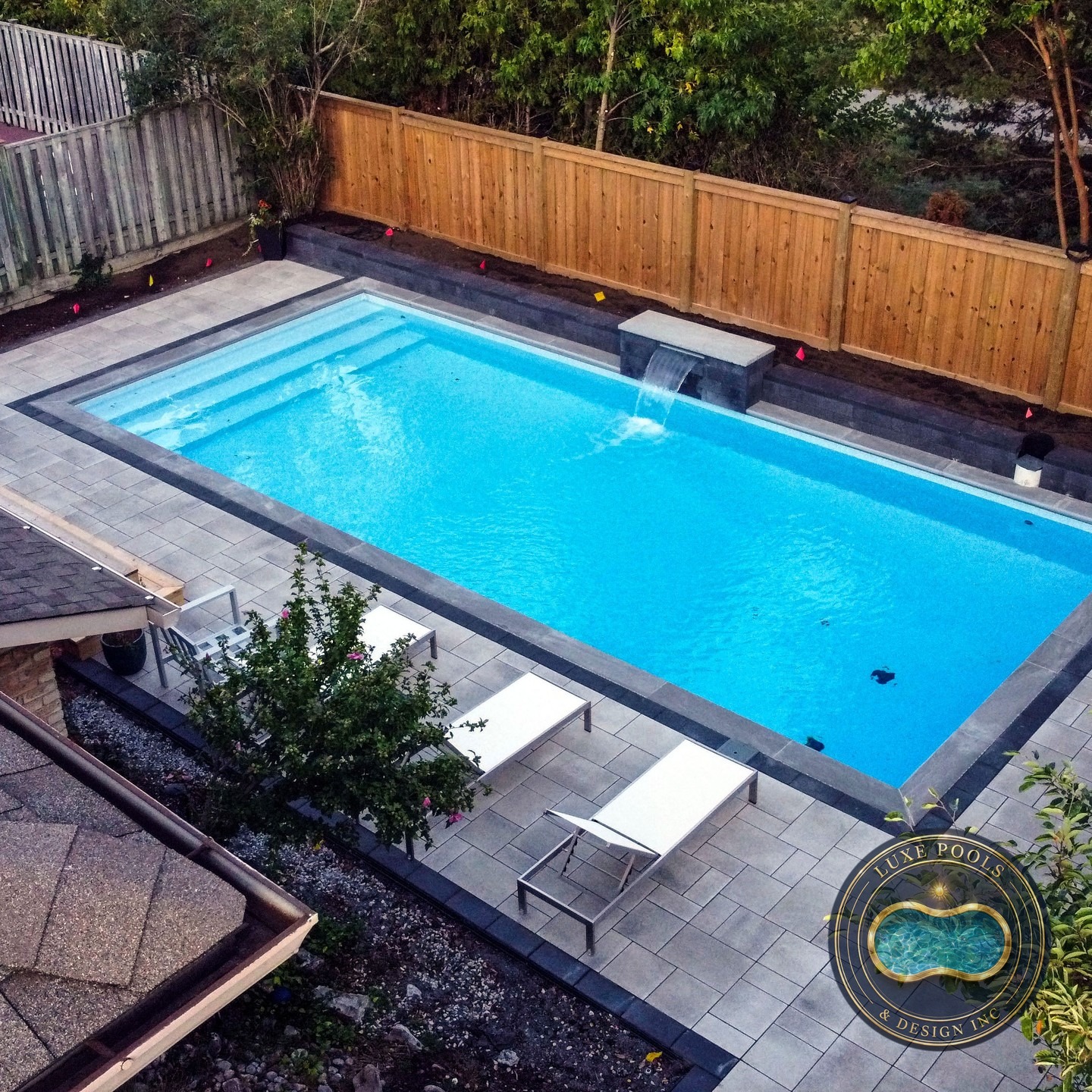 Concrete pool design in Mississauga